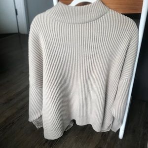 Crewneck knit sweater